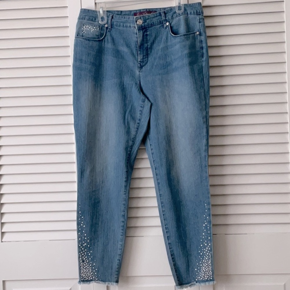 Decorative Jeans with pearl and silver studs